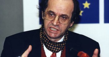 Rugova befürwortete einen Gebietsaustausch zwischen Kosovo und Serbien