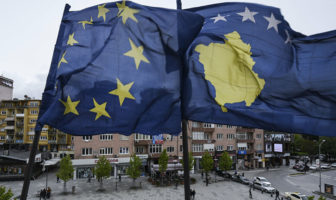 Deutschland und Frankreich planen Kosovo-Gipfel