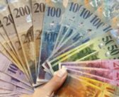 Schweiz: Albaner findet Tasche mit 9’000 CHF und…